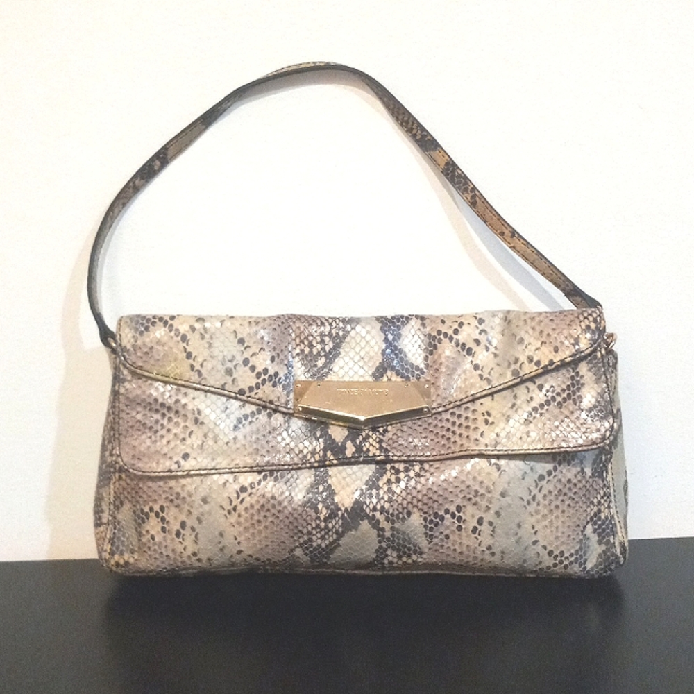 Vince Camuto bag - Picture 3 of 15
